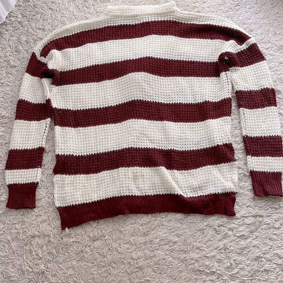 Rue 21 Burgundy and White Striped Hooded Sweater Tunic, size M - Picture 7 of 9